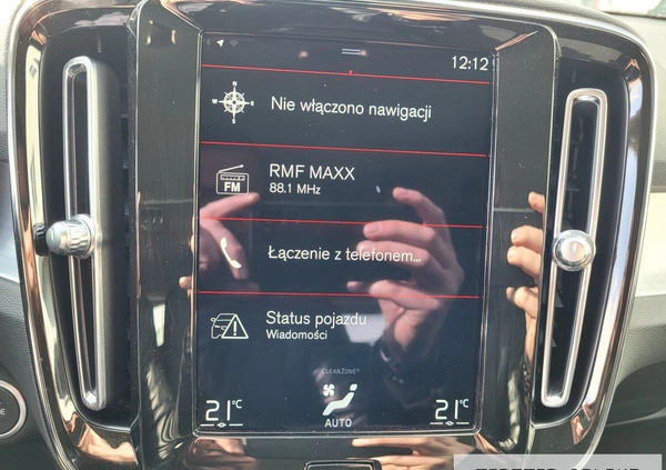Volvo XC 40 cena 139777 przebieg: 51000, rok produkcji 2020 z Żabno małe 379
